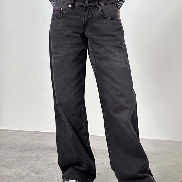 Motel Rocks Low Rise Parallel Jeans in Vintage Black Size W24 L32W24 L32 - Picture 3 of 3